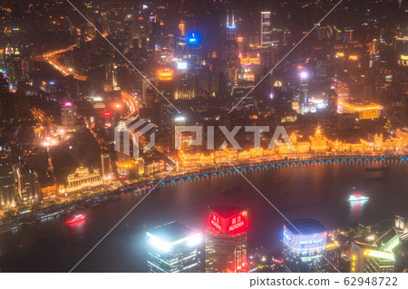 <Shanghai> Night view of the Bund, Shanghai Concession and skyscrapers <Shanghai> Night view of the Bund, Shanghai Concession and skyscrapers 62948722