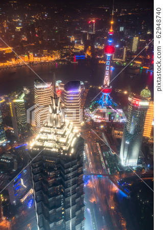 <<上海>>中國經濟中心上海市中心的夜景 62948740