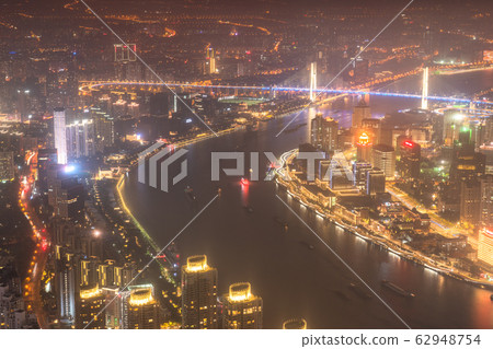 南浦大橋的“上海”夜景 62948754