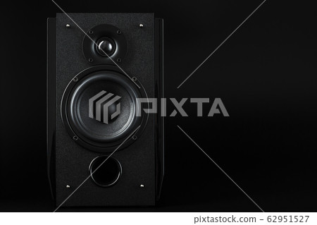 Multimedia speaker column on a black background. 62951527