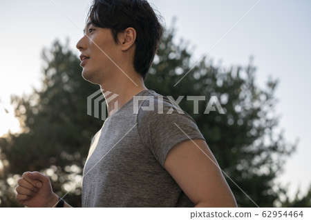 運動，男人，慢跑 62954464