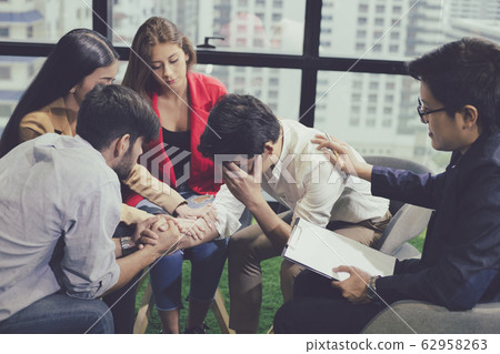 Group problematic young people talking with a 62958263