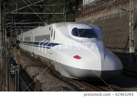 Passing Atami Station, Tokaido Shinkansen N700A 62963265