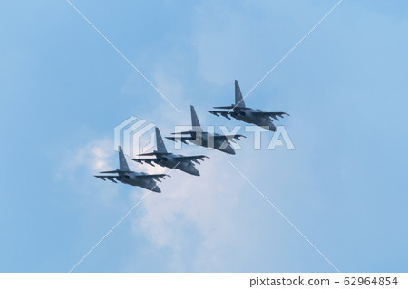 Yakovlev Yak-130 Mitton Four Machines formation 62964854
