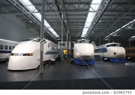Linear / Railway: Tokaido Shinkansen trains 62965743