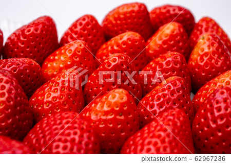 Strawberries and fruits 62967286