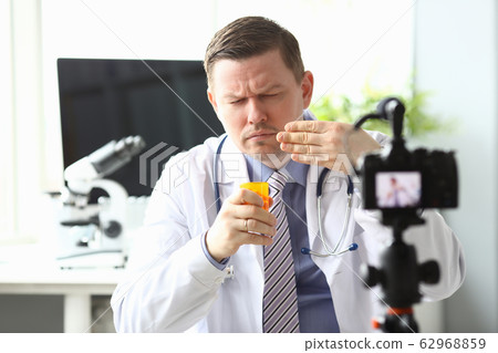 Doctor in front camera shows how detect by smell Doctor in front camera shows how detect by smell 62968859