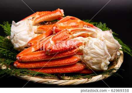 Snow crab foot food 62969338