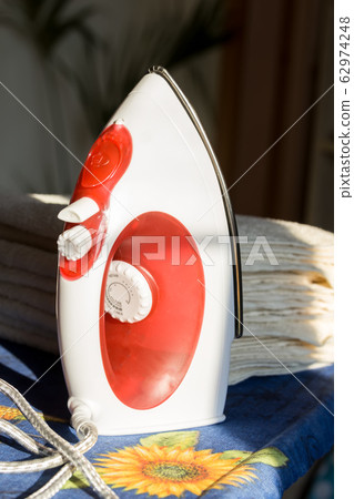 iron, ironing, housework, simplicity, cleanliness iron, ironing, housework, simplicity, cleanliness 62974248
