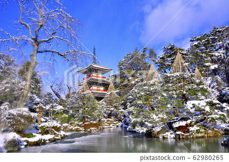 索托派金剛寶山林野寺三塔和雪懸日本庭園 62980265