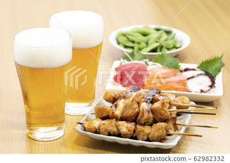 Beer, Yakitori, Sashimi and Edamame Beer, Yakitori, Sashimi and Edamame 62982332