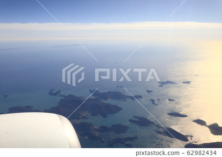 從飛機上看過的小島 從飛機上看過的小島 62982434