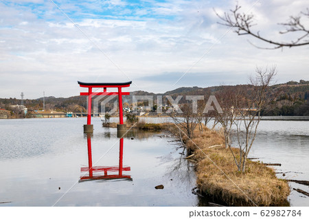 冬季千葉市龜山湖,日本千葉 冬季千葉市龜山湖,日本千葉 62982784