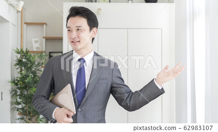 男性生意 62983107