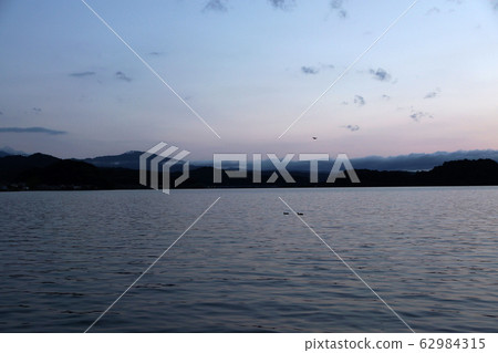 Tottori Four Seasons Walk Summer Koyama Pond Sunset Tottori Four Seasons Walk Summer Koyama Pond Sunset 62984315