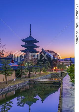 京都東寺五層塔 京都東寺五層塔 62984374