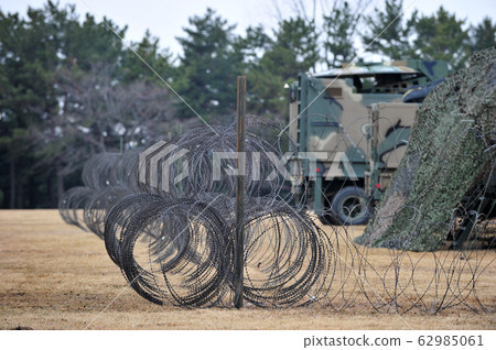Military barbed wire Military barbed wire 62985061