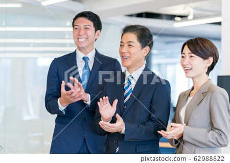 掌聲商務人士 62988822