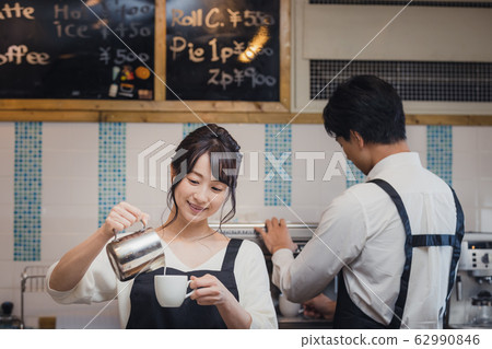 Cafe restaurant clerk staff Cafe restaurant clerk staff 62990846