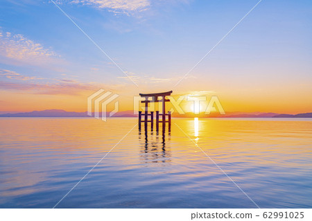 Shiga Prefecture Shirahige Shrine 62991025