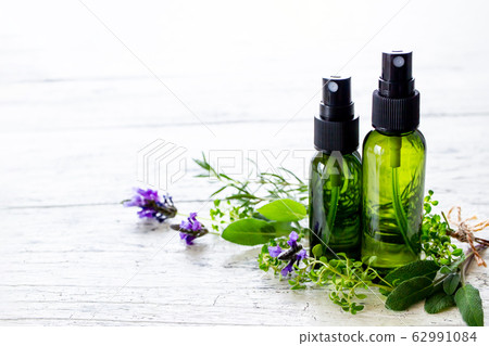 Natural skin care botanical cosmetics - Stock Photo [62991084] - PIXTA