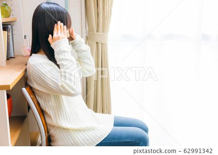 頭痛婦女各種頭痛擔心複製空間 62991342