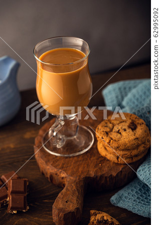 Coffee break composition with glass 62995092
