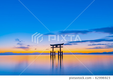 滋賀縣白rah神社 62996923