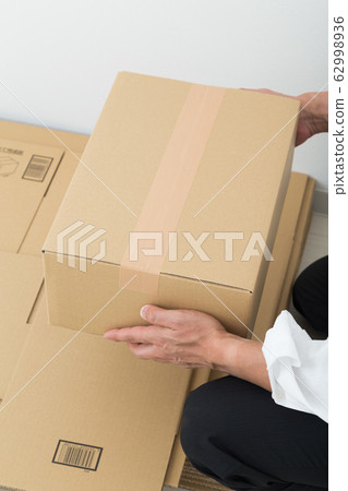 填料 62998936
