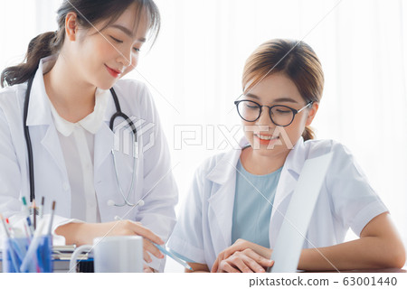 Doctors hospital working Doctors hospital working 63001440