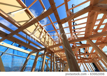 New building detached house upper building site on a sunny day New building detached house upper building site on a sunny day 63002898