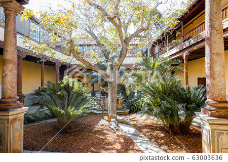 backyard in colonial style in La Laguna, Spain 63003636