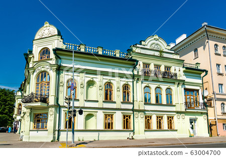 Traditional architecture in the streets of Kazan, 63004700