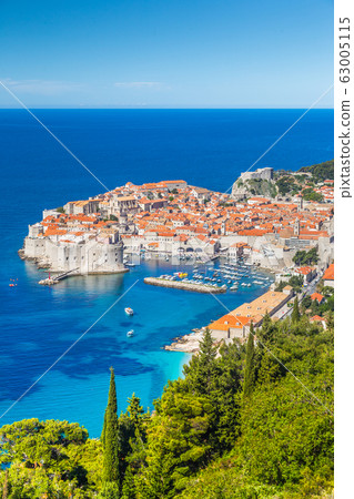 Old town of Dubrovnik in summer, Dalmatia, Croatia 63005115