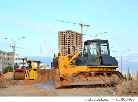 Track-type bulldozer, earth-moving equipment.  63006468
