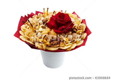 Large bouquet consisting of exotic dried fruits Large bouquet consisting of exotic dried fruits 63008684