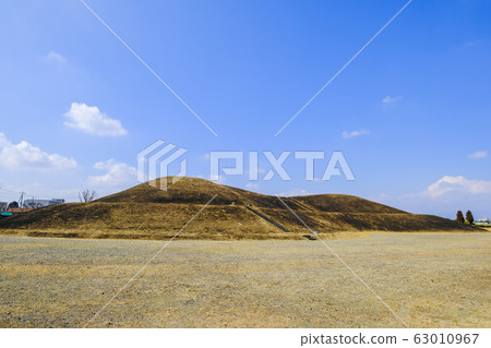 Wenjin Kannonama Kofun Wenjin Kannonama Kofun 63010967