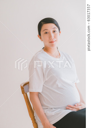 懷孕 孕婦 懷孕足月 63017357