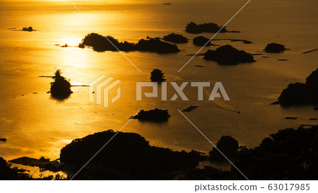 Dusk at Kujukushima / Ishidake Observatory Dusk at Kujukushima / Ishidake Observatory 63017985