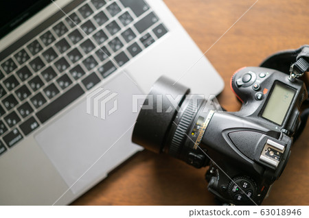 Personal computer and camera Personal computer and camera 63018946