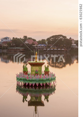 THAILAND KAMPHAENG PHET PING RIVER LOY KRATHONG THAILAND KAMPHAENG PHET PING RIVER LOY KRATHONG 63025982