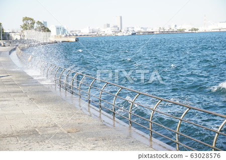 Rough Wave-Yokohama Rinko Park- Rough Wave-Yokohama Rinko Park- 63028576