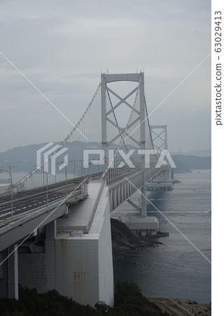 Oyamonto Bridge with haze seen from the Tokushima Prefecture side 63029413