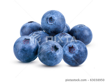 Fresh blueberry  isolated on white background 63038950