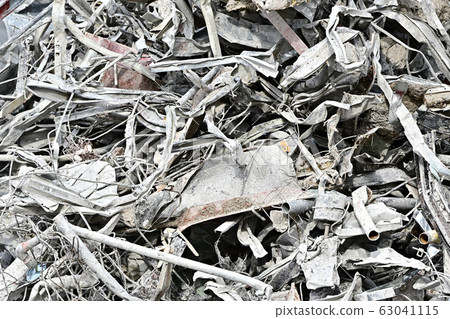 Metal scraps Metal scraps 63041115