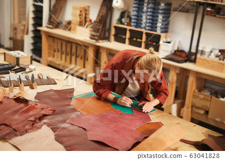 Artisan In Leather Craft Workshop Artisan In Leather Craft Workshop 63041828