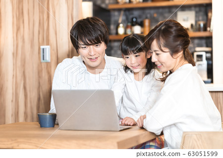 Family, parent and child, good friends, family group Family, parent and child, good friends, family group 63051599