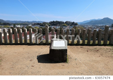 筱山城的廢墟 筱山城的廢墟 63057474