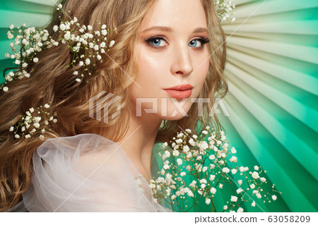 Fashion beauty portrait of perfect model woman 63058209