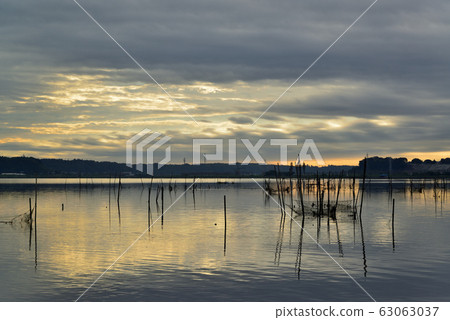 千葉縣印吧沼澤的日出景色 千葉縣印吧沼澤的日出景色 63063037